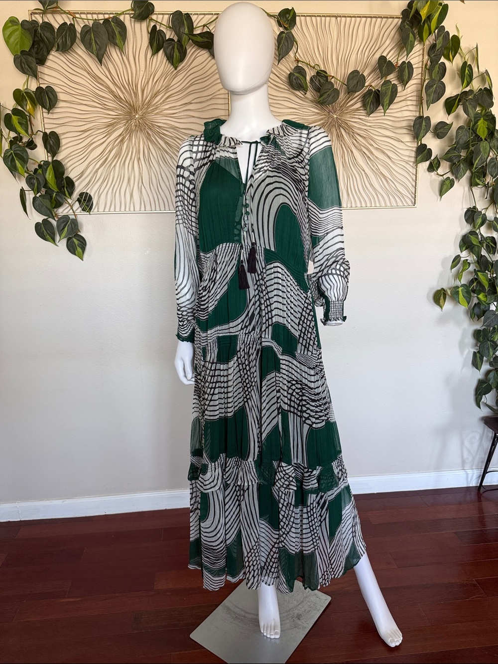 Anthropologie The Marais Printed Chiffon Maxi Dress NWT Size SP